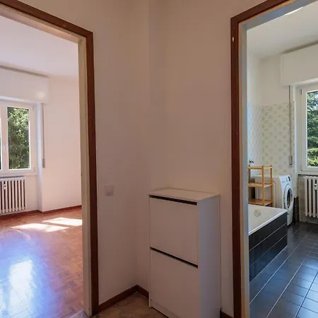 Guesthost - Bright Parco Dei Colli * Bérgamo